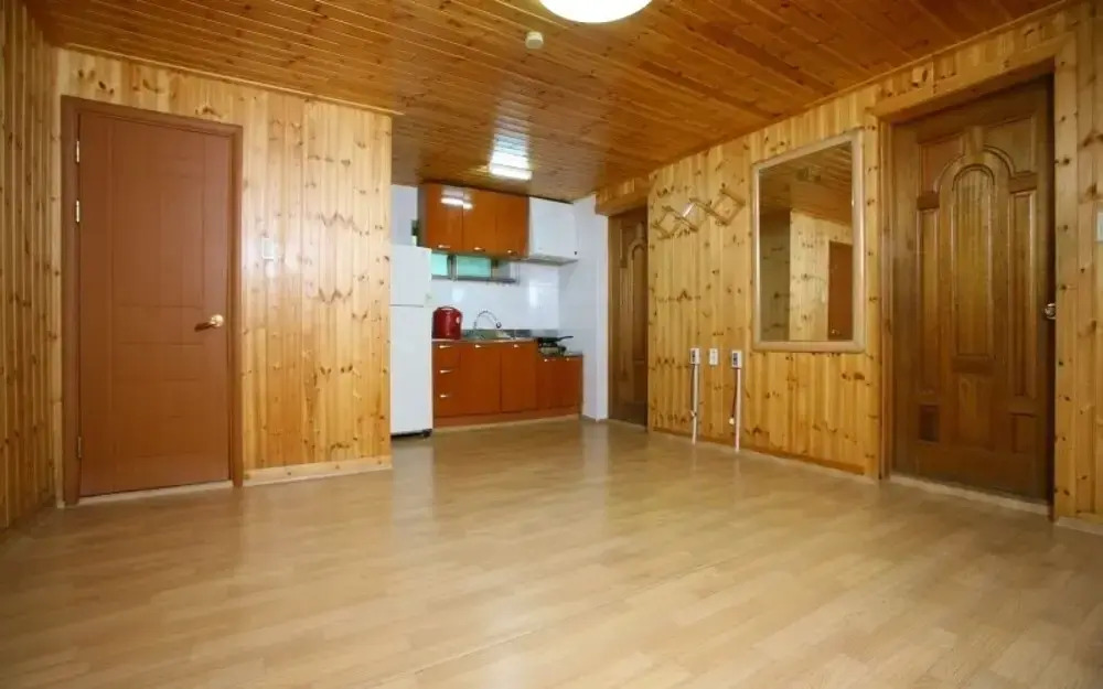 Gapyeong Kalbongsan Caravan Pension