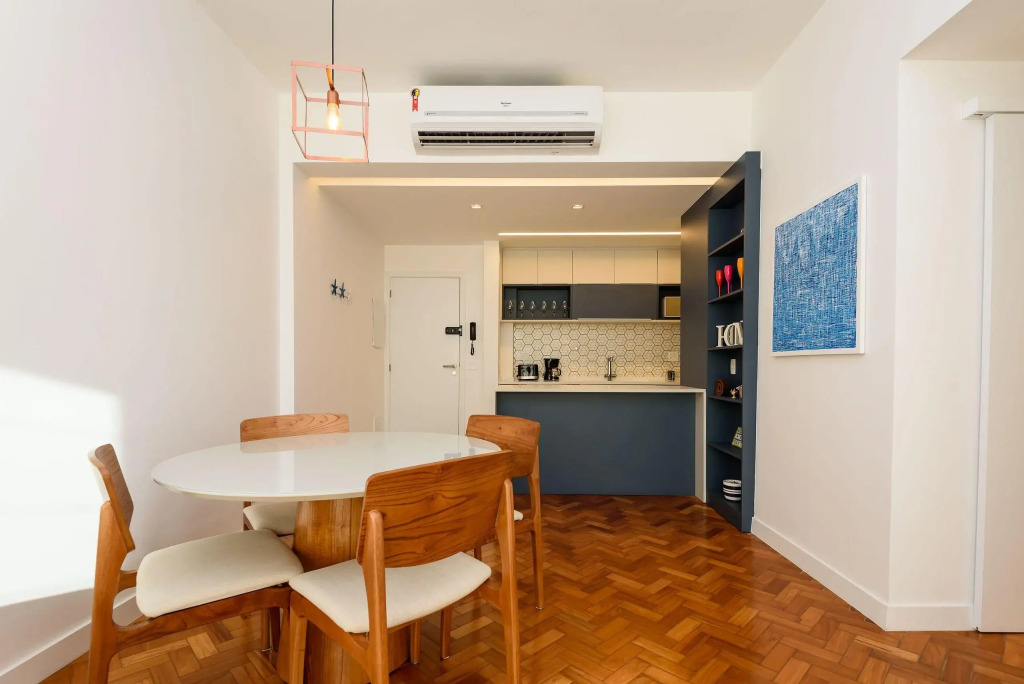 Omar do Rio: Moderno 3Qts a 130m da Praia de Ipanema e 60m do Metrô General Osório, c/ Internet 400mbps, Smart TV 60", Workstation e Máquina Lava & Seca (GC 50/501)