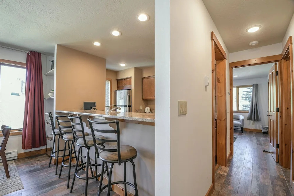 Montezuma 1771 by SummitCove Vacation Lodging