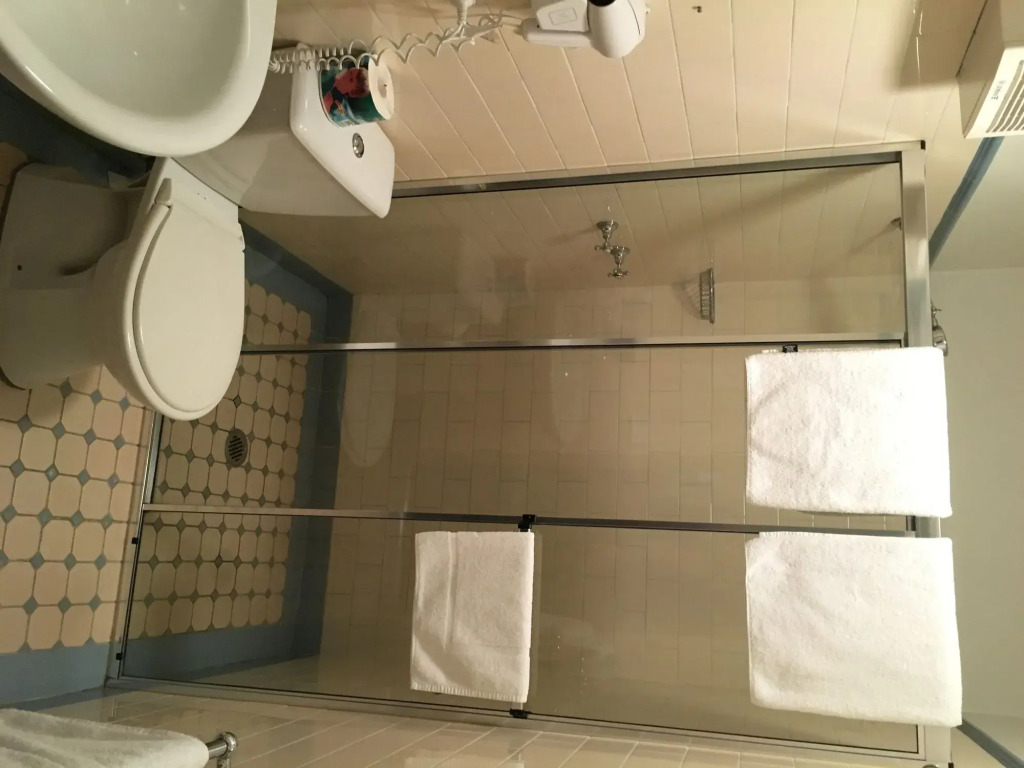 Avonmore On The Park Boutique Hotel