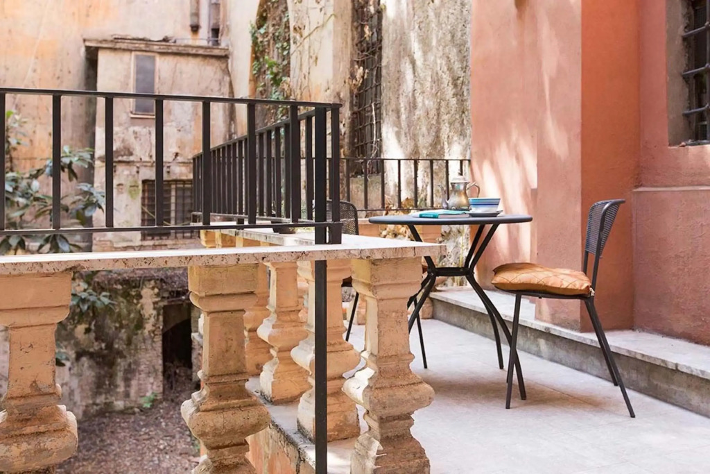 Holiday Apartment Bernini Near The Trevi Fountain - 4 Bedroom