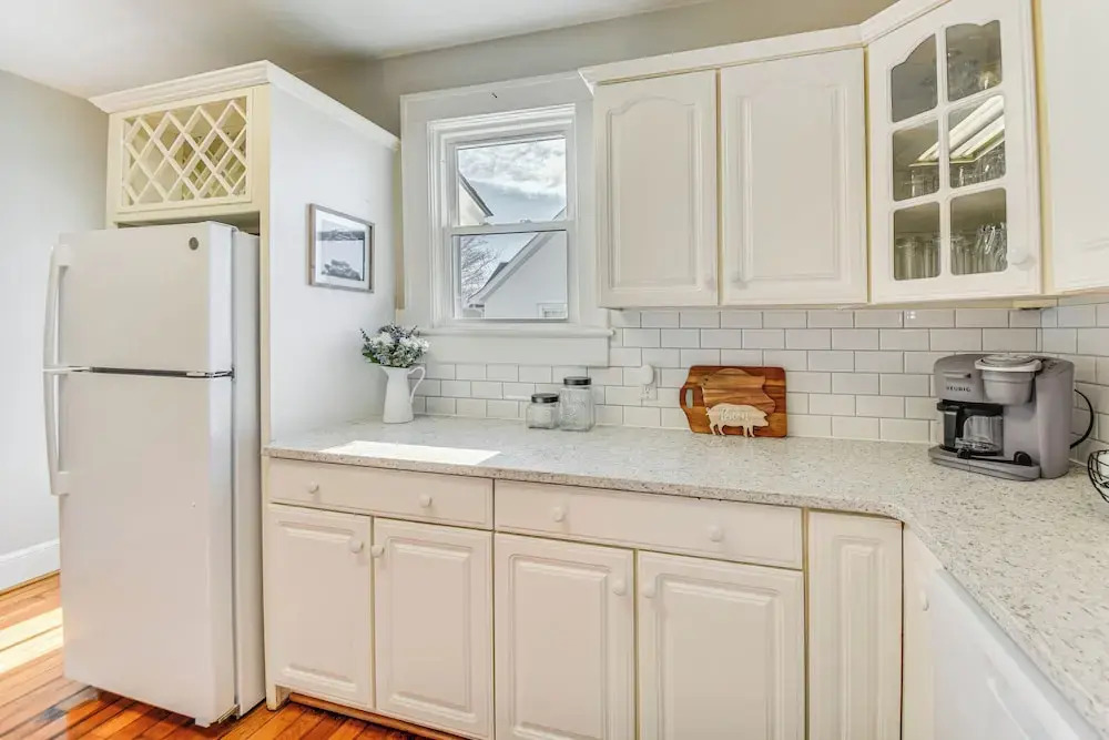 Charming Smithfield House: Walk to Downtown!