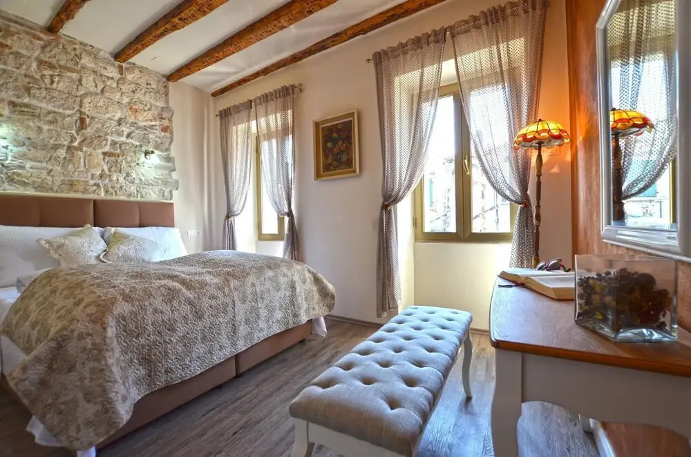 Bruno in Rovinj With 1 Bedrooms and 1 Bathrooms