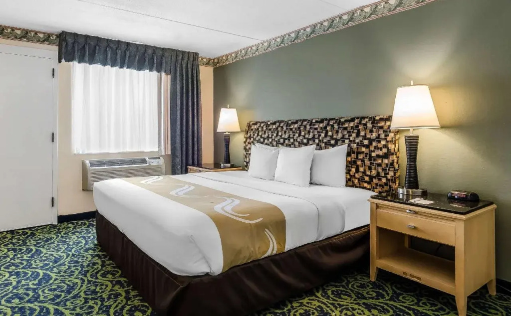 Quality Inn & Suites - Boston/Lexington