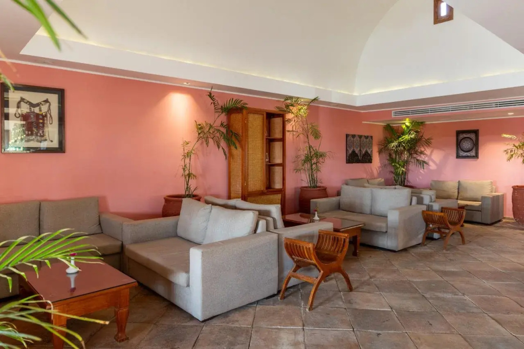Fort Arabesque Beach Resort