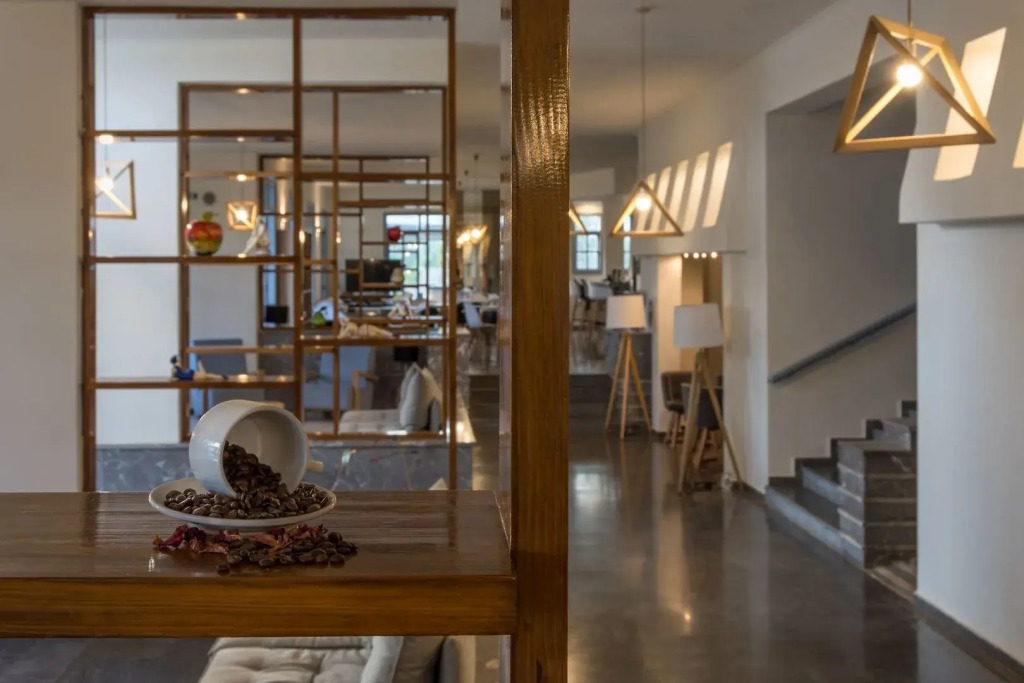 Vasia Ormos Hotel