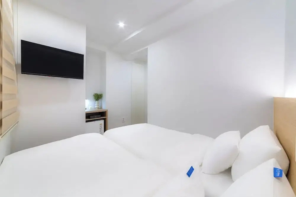 Hi Seoul Hostel West