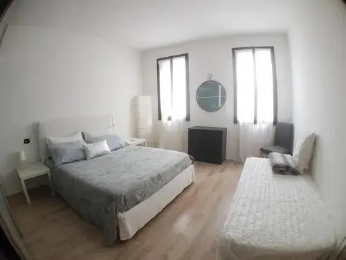 Ca' Santa Marta Apartment