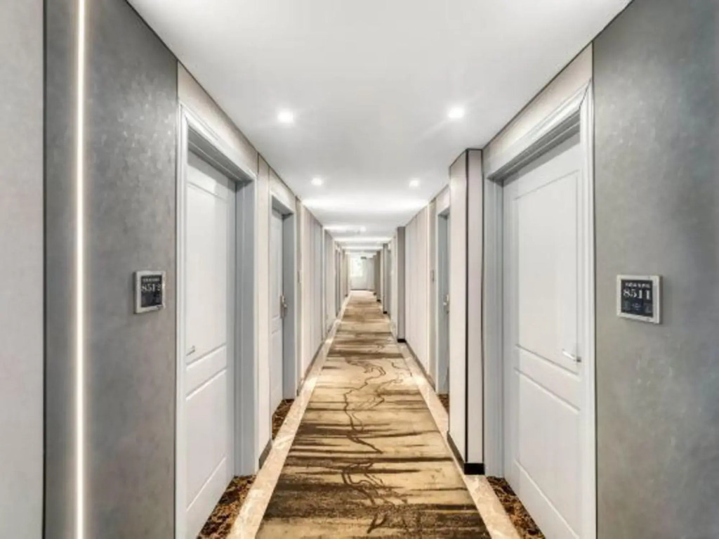 Mingjue Business Hotel