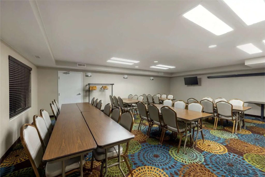 SureStay Plus Hotel by Best Western Watertown