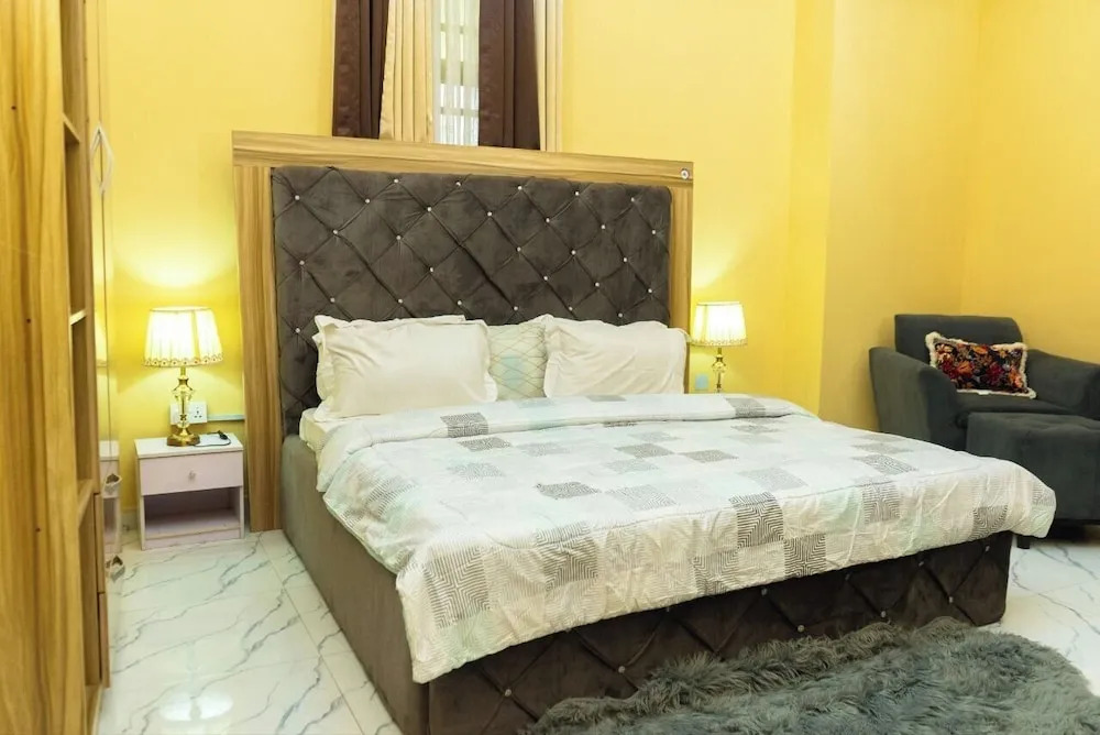 114 Luxury Apartments by Oragon Hotel