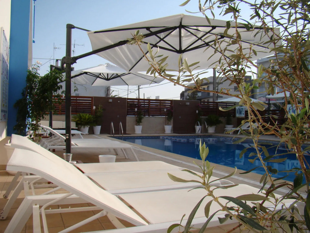 Apartamentos Fleming 50