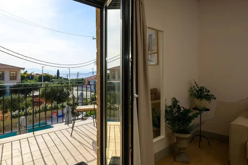 Kannas Mani Luxury Suites