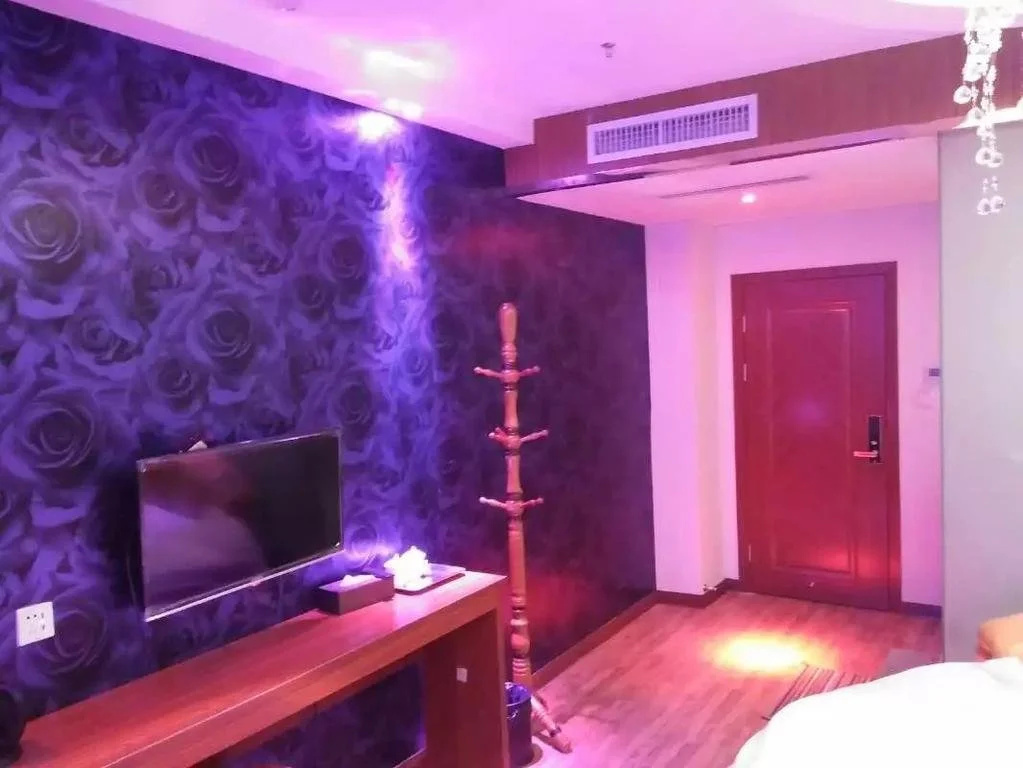 Xiangnan Business Hotel