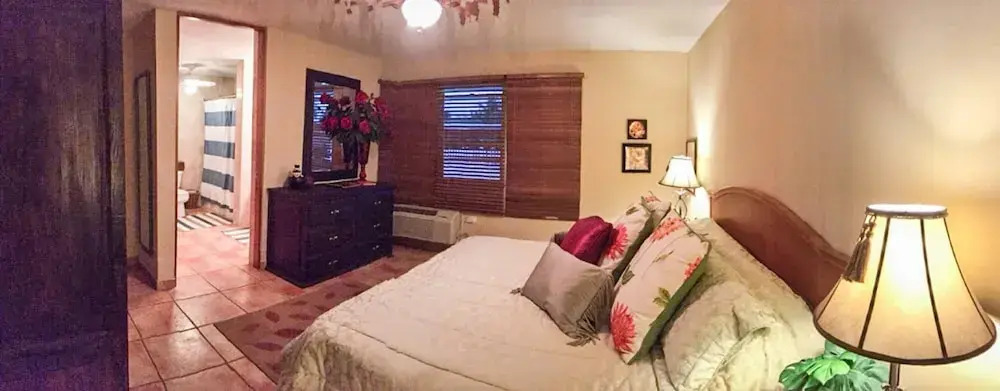 A Dream Condo With Private Pool At 7 Seas Beach