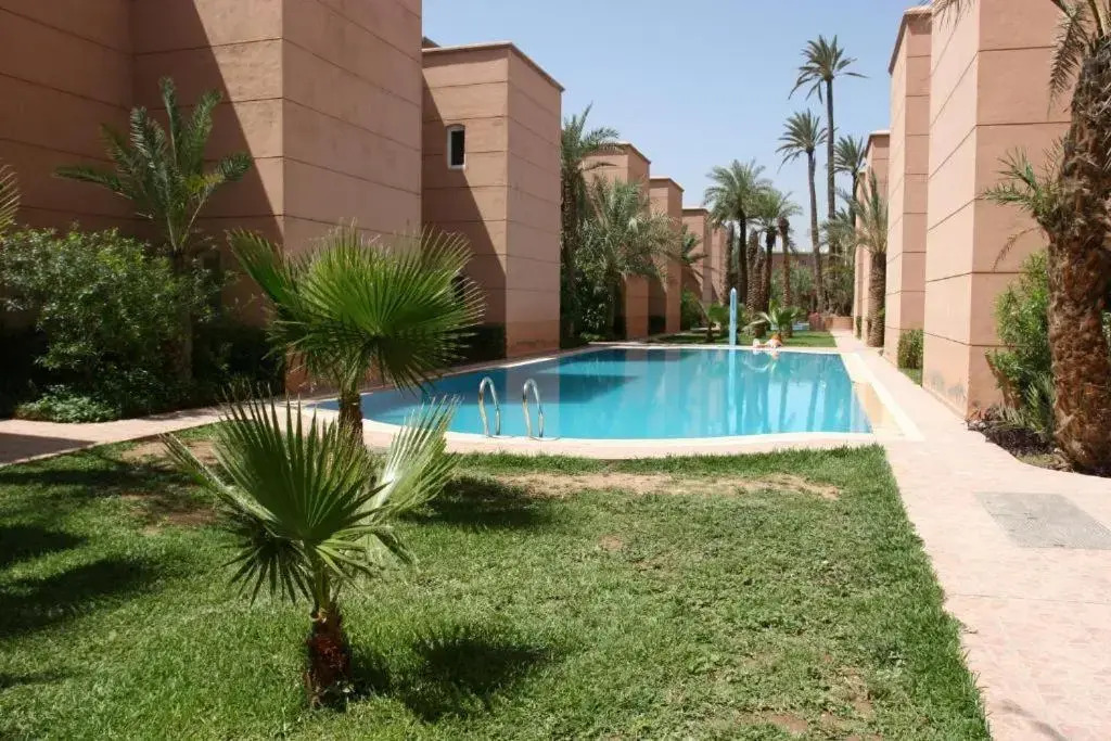 Riad Alaoui 135 with swimming pool and free parking