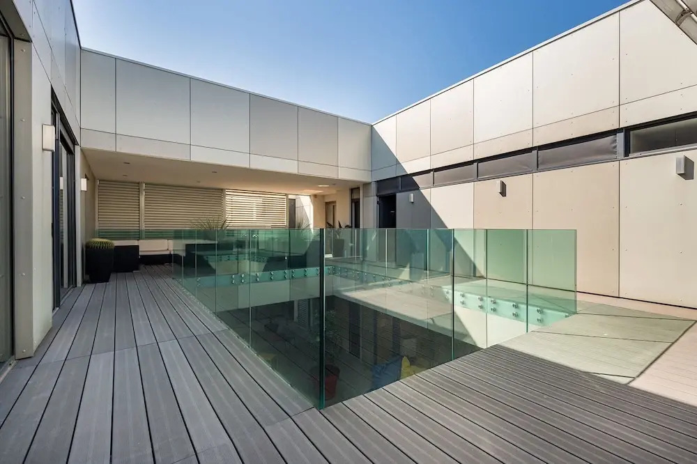 La Loge de mer, Lodge urbain