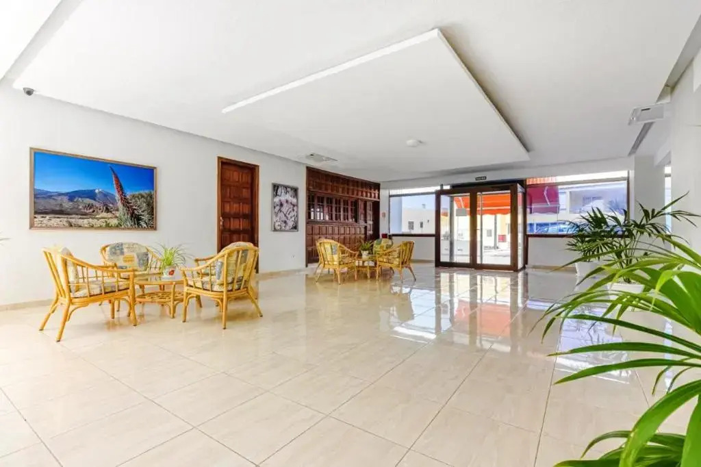 One bedroom appartement with sea view shared pool and balcony at Puerto de Santiago 1 km away from the beach