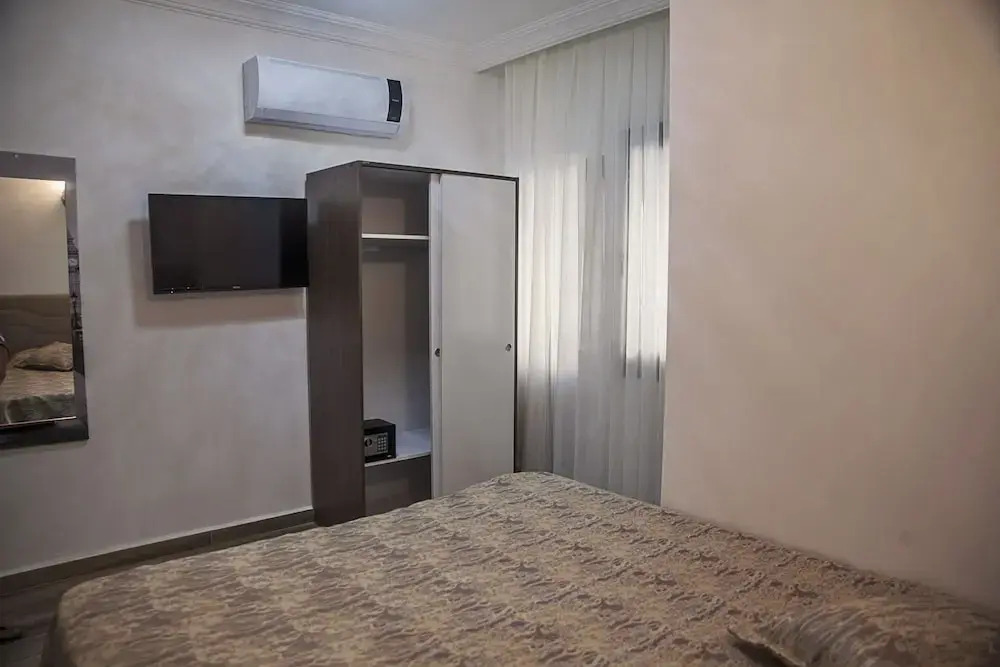 Stone Hotel