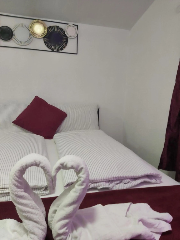 Panda Rooms