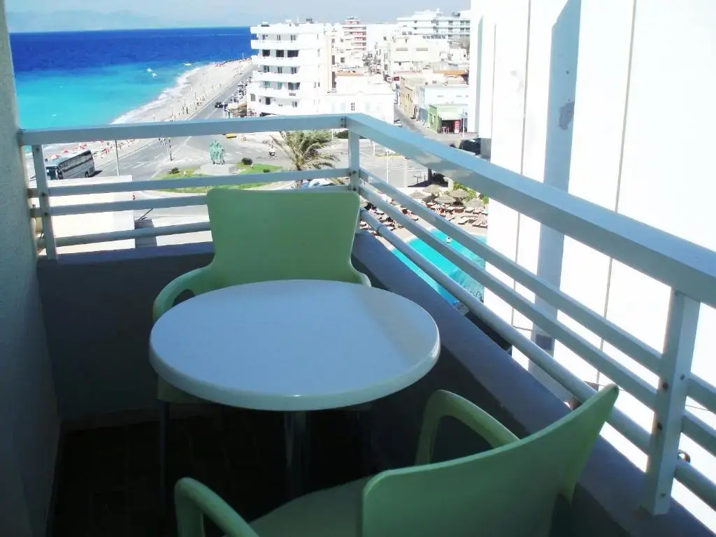 Nafsika Hotel