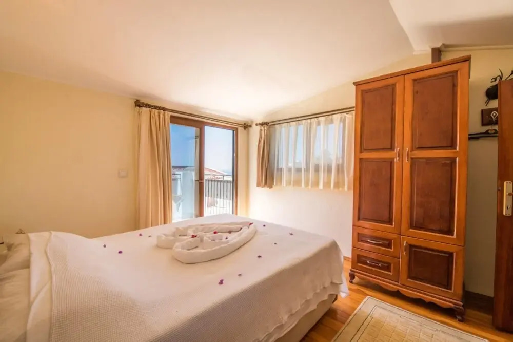 Amazing Flat With Shared Pool and Balcony in Kas