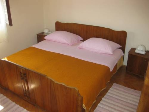 Guesthouse Apartments ZR