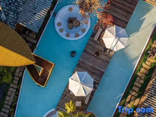 Yunnan Tengchong Beihai Granary Hot Spring Resort Hotel