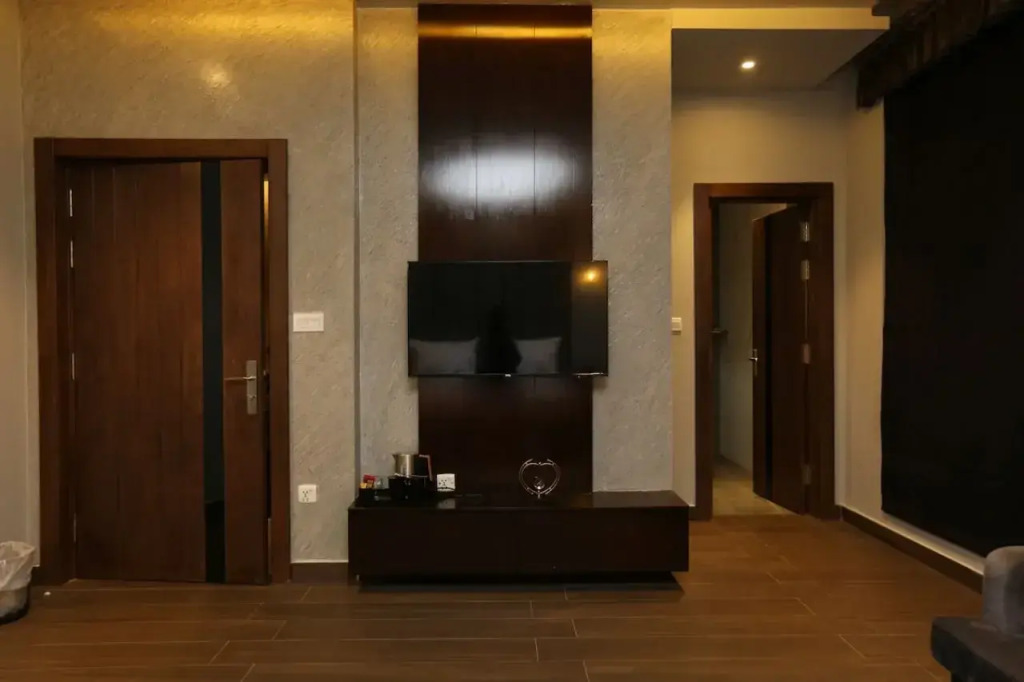 The Orchard Hotel Lahore