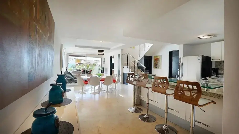 Elements Penthouse 7 3 Bedroom Condo by RedAwning