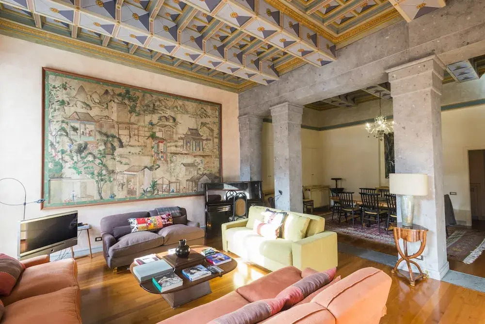lolART  luxury at Spanish Steps