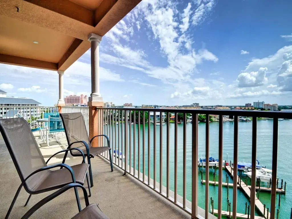 Harborview Grande 604