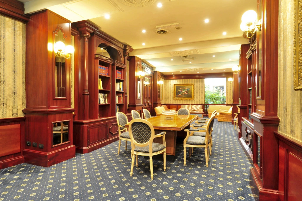 Hotel Regent