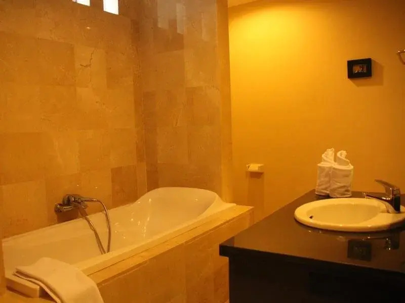 Bacenna Villa
