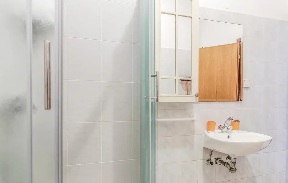 Awesome Apartment in Vinkuran With Wifi and 2 Bedrooms