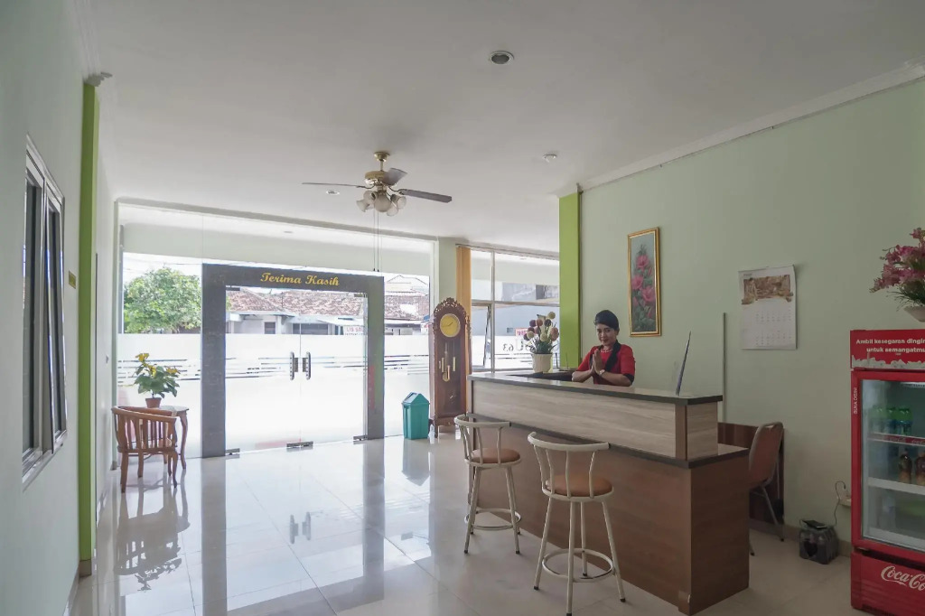 RedDoorz at Hotel Griya Gatsu Lampung
