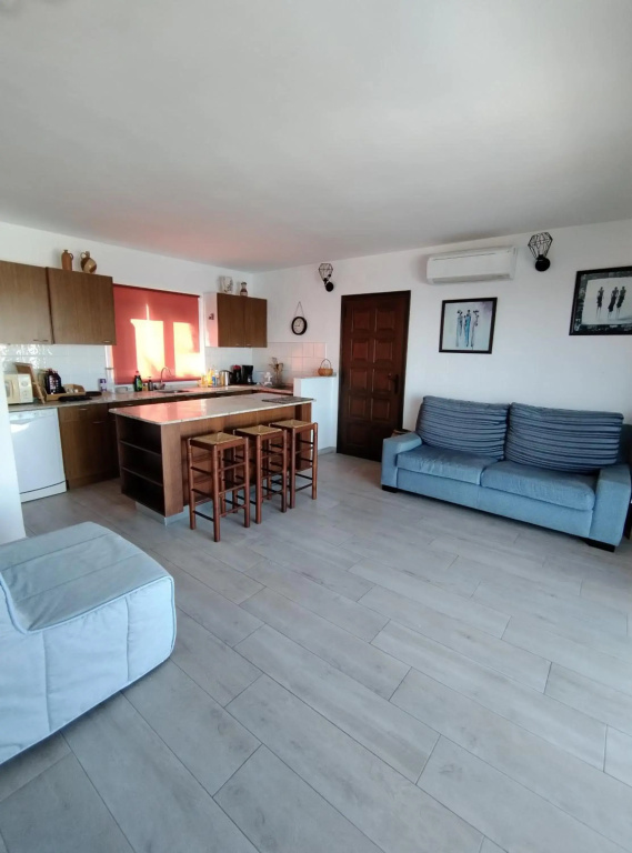 Sol y Mar 8-Maison jumelée avec terrasse, piscine et parking communautaire, surplomb de mer