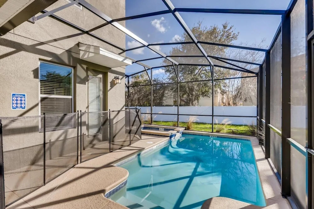 2773 BD - 5Bd Home With Private Pool 14 Guests