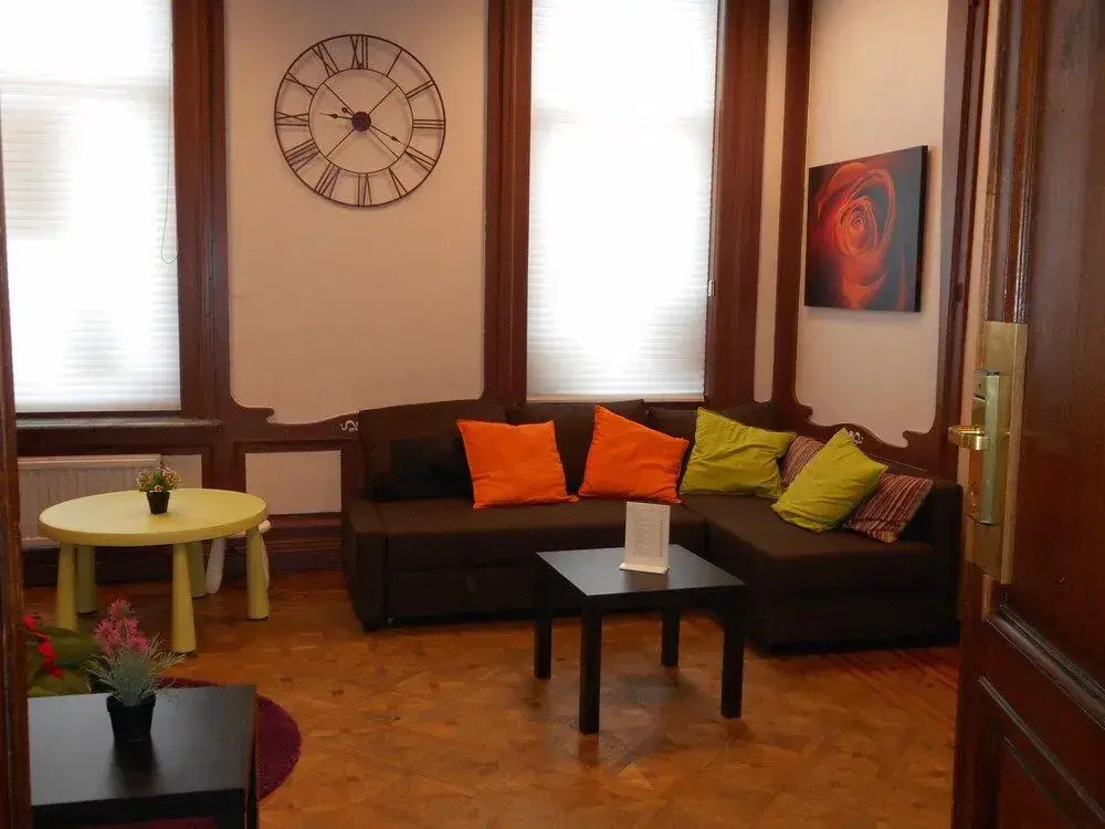 Auberge de Jeunesse de Tournai - Youth Hostel