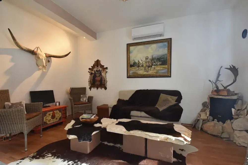 This Pleasant Holiday Home is an Ideal Starting Point to Explore Dalmatia