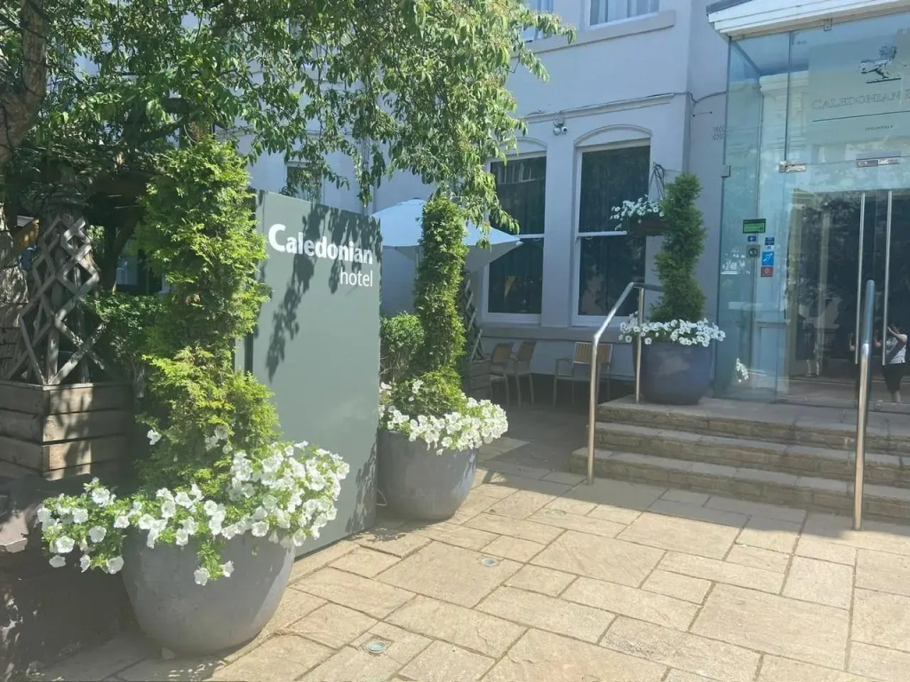 Caledonian Hotel