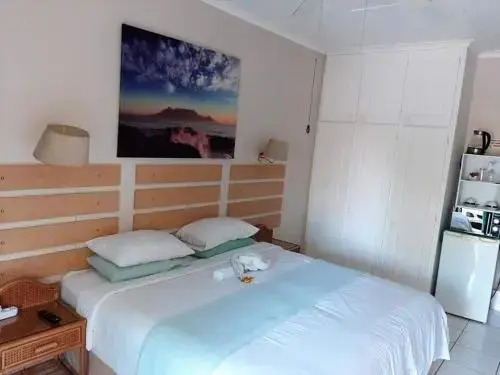 Shelly Beach Lodge