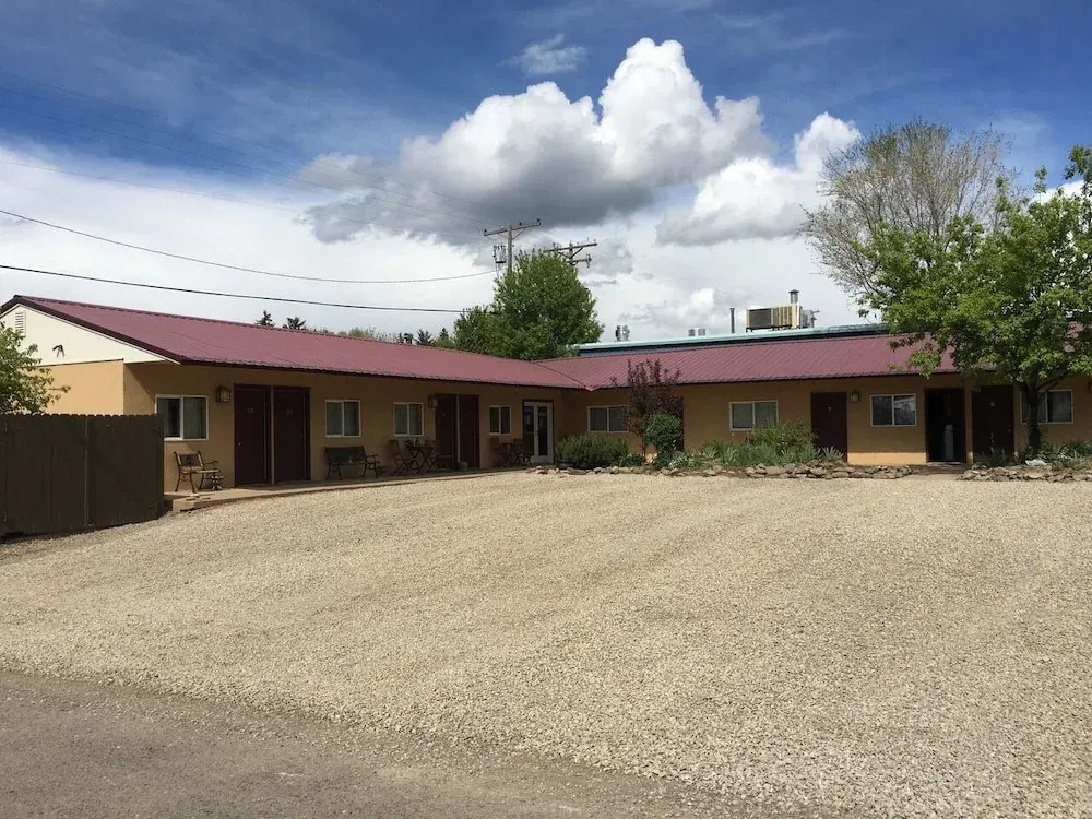 Norwood Inn