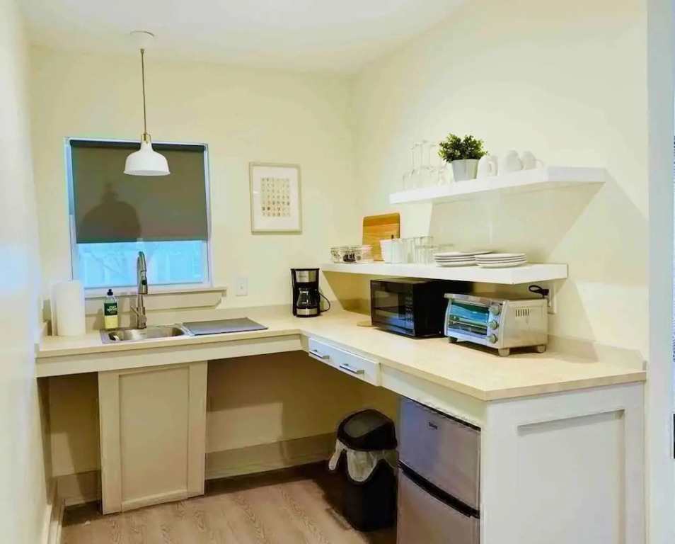 The Blue Heron-elegant Urban Studio in City Center