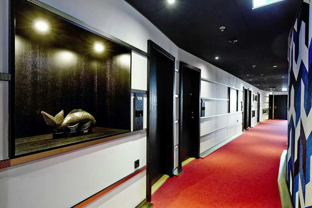 Vox Hotel