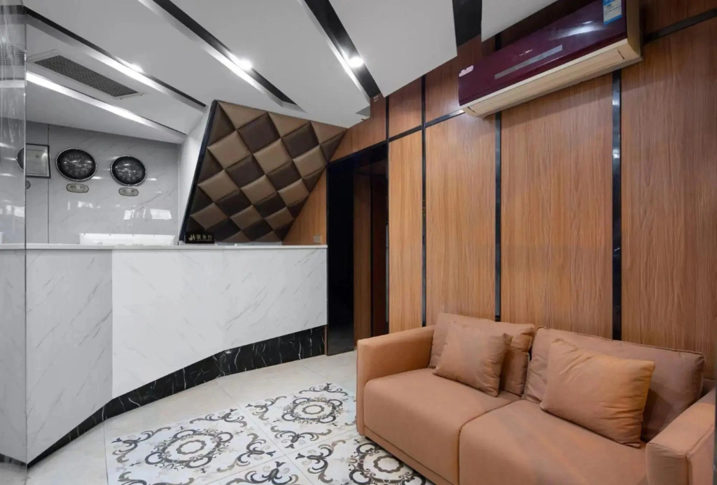 Hongduo Hotel