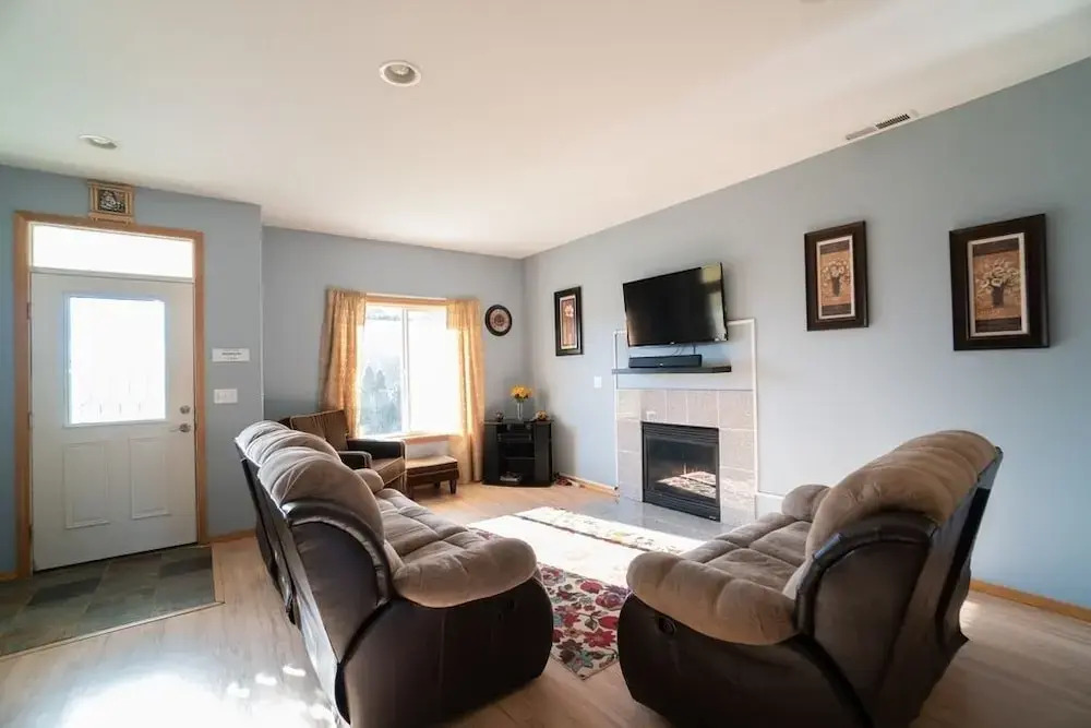 Necanicum - 6 Br Home