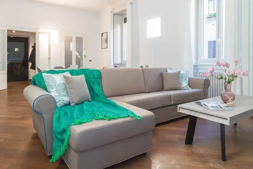 ALTIDO Poets Apartment