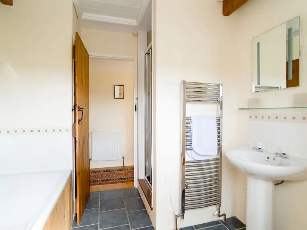 Degembris Cottages