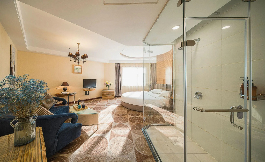 Golden Island Holiday Hotel